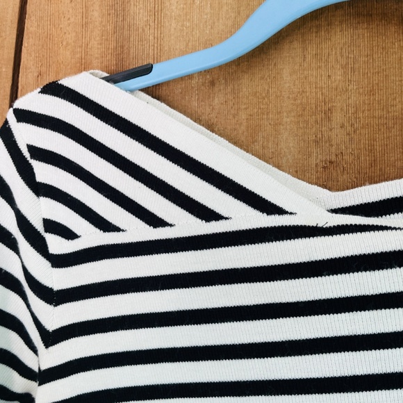 Gracia Asymmetrical Striped Boat Neck Embroidered Trim Sweater Size: Large. - Picture 16 of 16